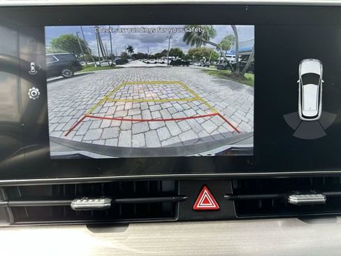 Used 2024 Kia Sportage EX FWD image 24