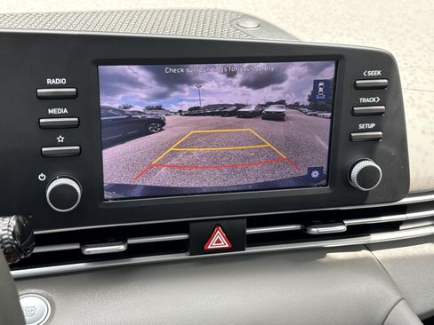Certified 2023 Hyundai Elantra SEL FWD image 22