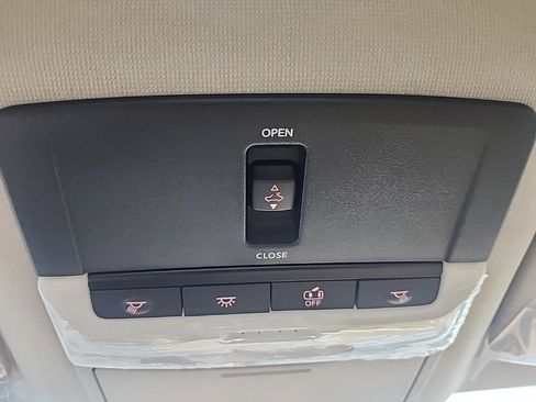 New 2025 Nissan Sentra SV w/ SV Premium Package image 31