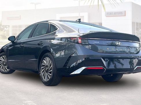 Used 2025 Hyundai Sonata SEL FWD image 30