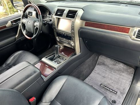 Used 2014 Lexus GX 460 Luxury image 14