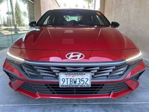 Certified 2025 Hyundai Elantra Sport FWD image 30