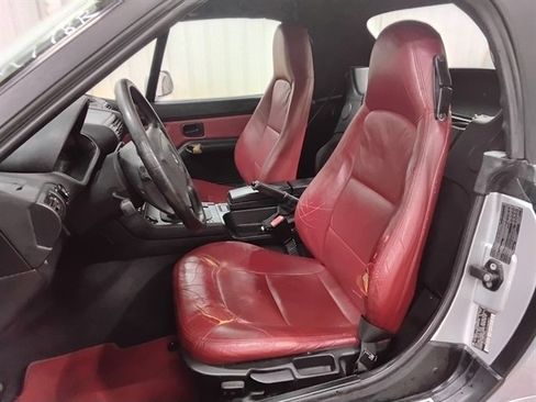 Used 1996 BMW Z3 1.9 image 10