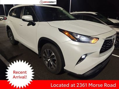 Used 2023 Toyota Highlander XLE