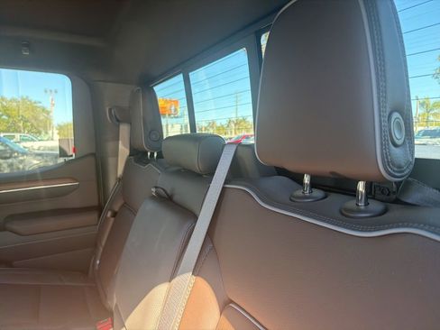 Used 2025 GMC Sierra 1500 Denali w/ Technology Package image 9