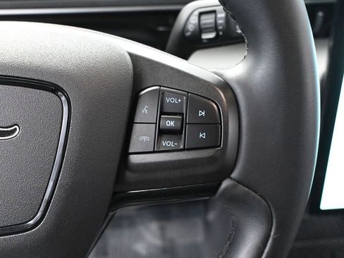 Used 2021 Ford Mustang Mach-E Select image 29