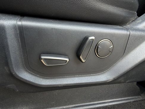 Used 2020 Ford F150 Raptor w/ Equipment Group 802A Luxury image 24