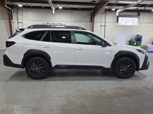Used 2024 Subaru Outback Onyx Edition image 6
