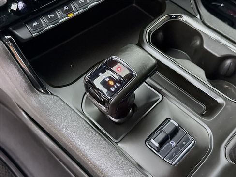 Used 2023 GMC Sierra 1500 AT4 w/ AT4 Premium Package image 16