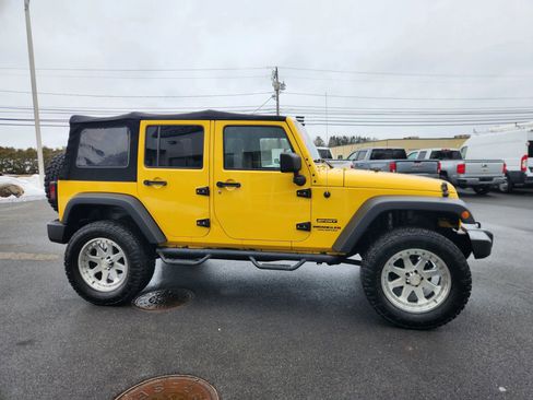 Used 2015 Jeep Wrangler Unlimited Sport w/ Quick Order Package 24S image 20