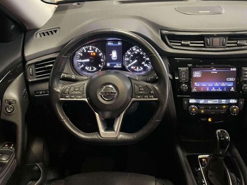 Used 2018 Nissan Rogue SL w/ Premium Package AWD/4WD image 14