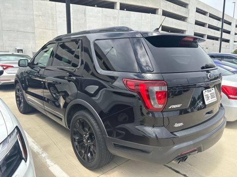 Used 2019 Ford Explorer Sport w/ Equipment Group 401A AWD/4WD image 6