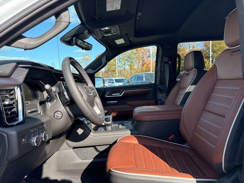 New 2026 GMC Sierra 1500 Denali Ultimate image 9