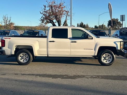 Used 2015 Chevrolet Silverado 1500 W/T w/ Trailering Package image 3