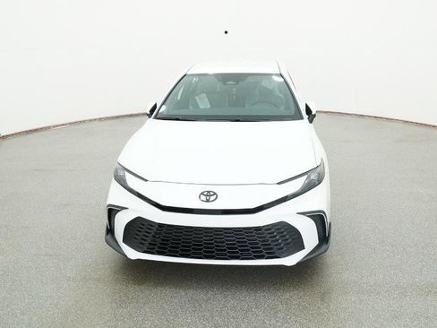 New 2026 Toyota Camry SE image 2