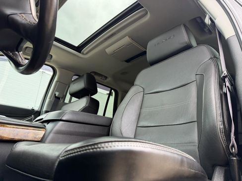 Used 2016 GMC Yukon Denali w/ Open Road Package image 13