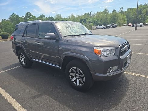 Used 2011 Toyota 4Runner SR5 AWD/4WD image 1