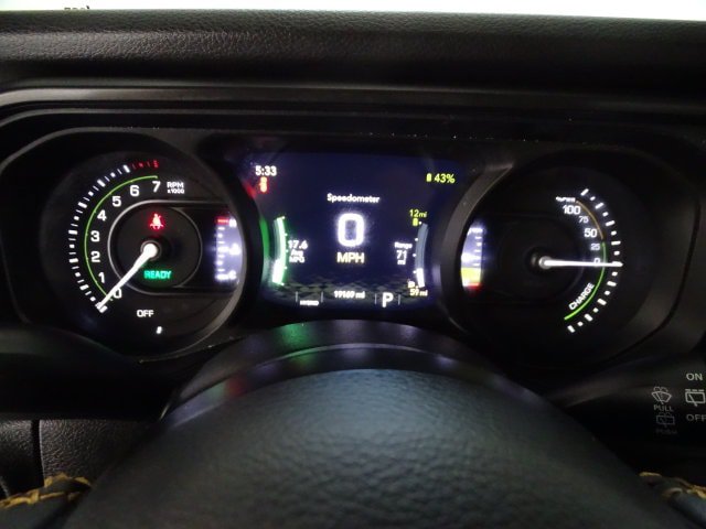 Certified 2024 Jeep Wrangler Unlimited AWD/4WD image 15