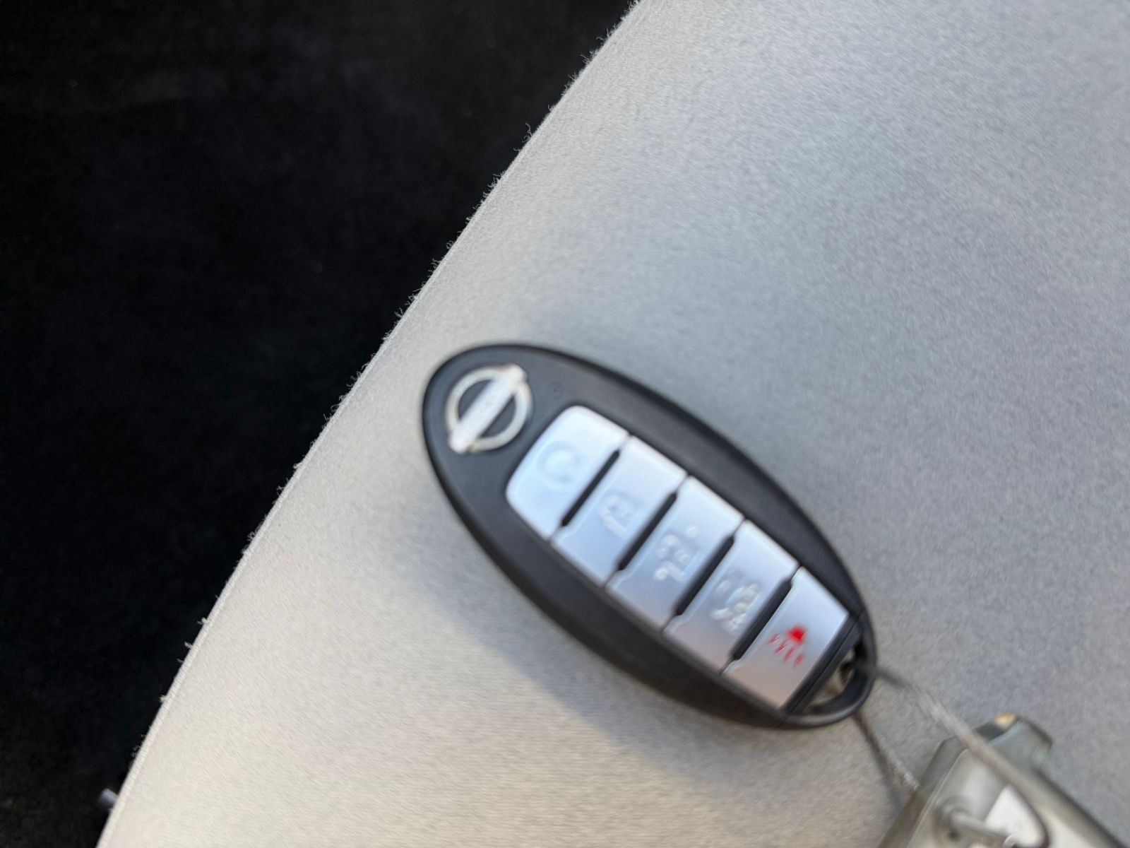 Used 2025 Nissan Altima 2.5 SV FWD image 24