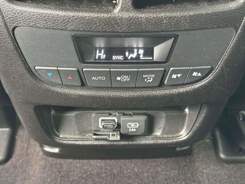 Certified 2020 Acura MDX SH-AWD w/ Technology Package image 17