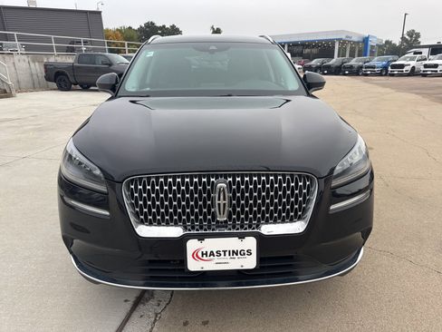 Used 2022 Lincoln Corsair AWD w/ Equipment Group 101A image 11