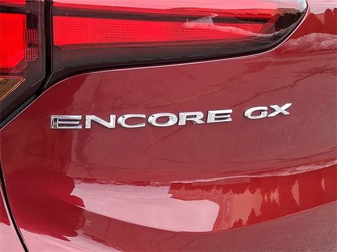 Used 2023 Buick Encore GX Select w/ Safety Package II image 31