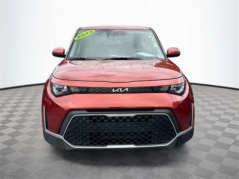 Used 2023 Kia Soul LX w/ Option Group 015 image 2