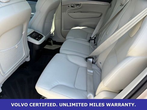 Certified 2025 Volvo XC90 B5 Core w/ Protection Package Premier AWD/4WD image 31