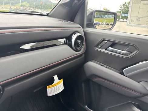 New 2026 Chevrolet Colorado Z71 w/ Technology Package image 25