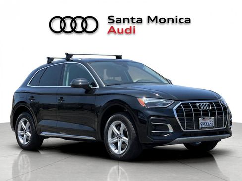 Used 2023 Audi Q5 2.0T Premium w/ Convenience Package AWD/4WD image 9