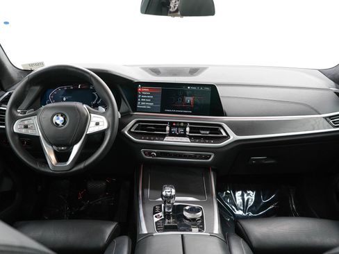 Used 2022 BMW X7 xDrive40i w/ Executive Package AWD/4WD image 17