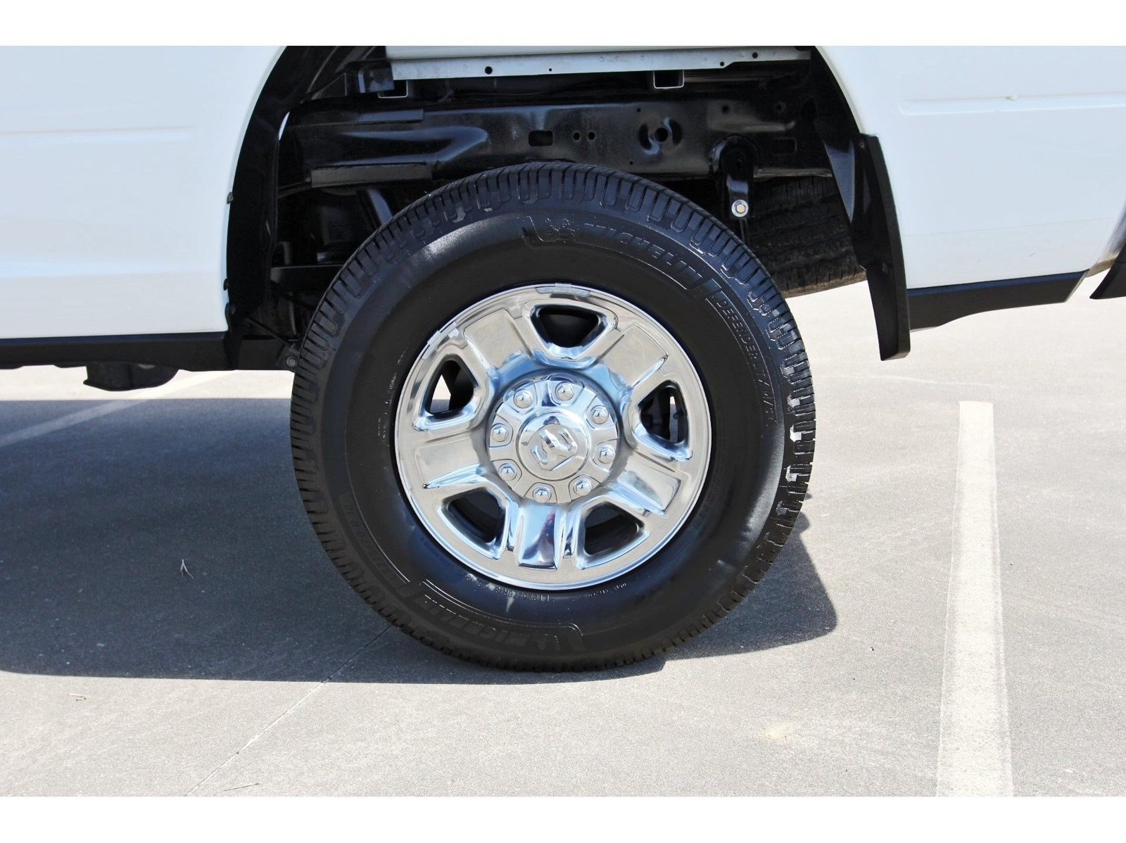 Used 2022 RAM 2500 Tradesman w/ Chrome Appearance Group AWD/4WD image 33