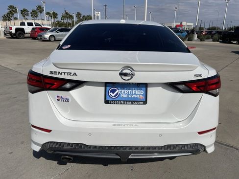 Certified 2022 Nissan Sentra SR w/ SR Premium Package image 4