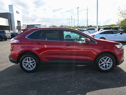 Used 2024 Ford Edge SEL w/ Convenience Package