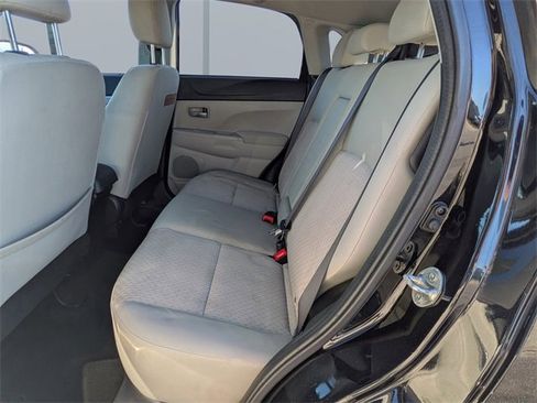 Used 2017 Mitsubishi Outlander Sport ES image 13