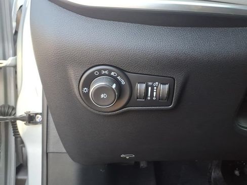 New 2026 Jeep Compass Limited AWD/4WD image 16