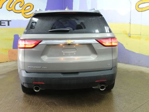 Used 2018 Chevrolet Traverse LT image 7