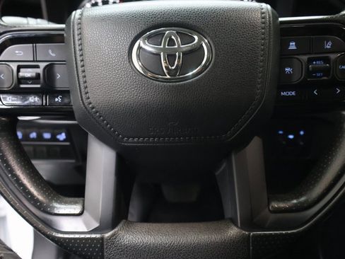 Used 2023 Toyota Tundra SR5 w/ SR5 Convenience Package image 18