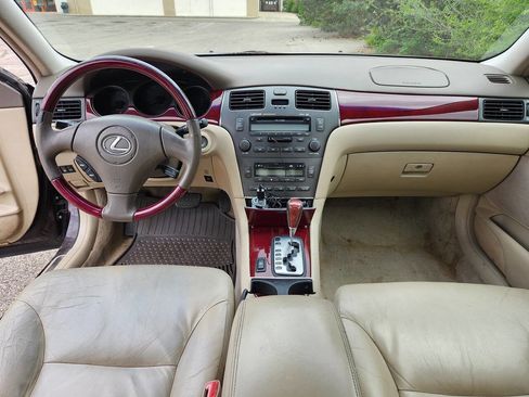 Used 2004 Lexus ES 330 image 13