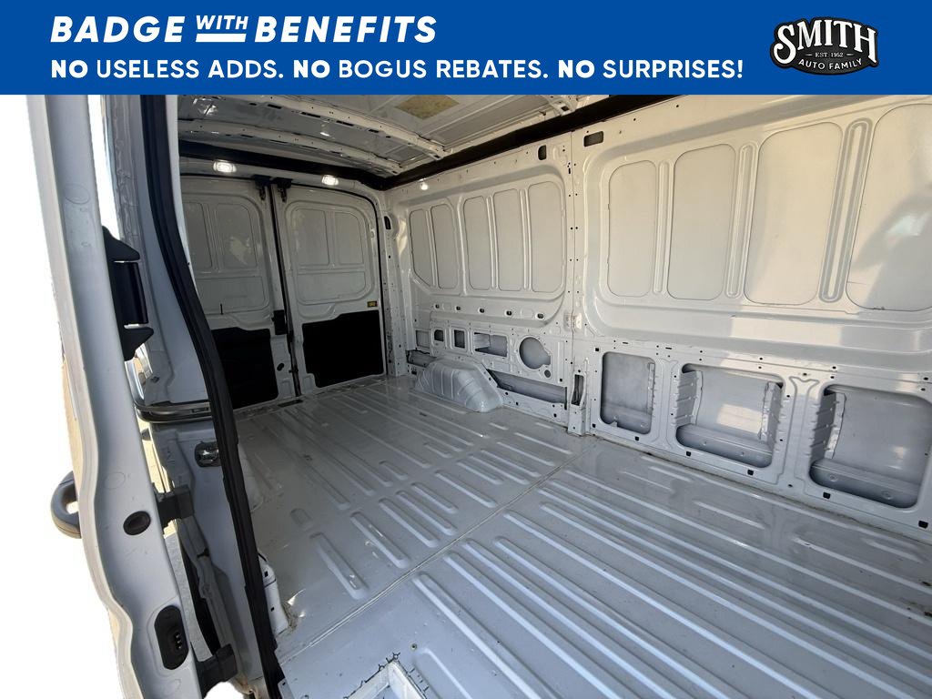 Used 2023 Ford Transit 250 Medium Roof w/ Load Area Protection Package RWD image 5