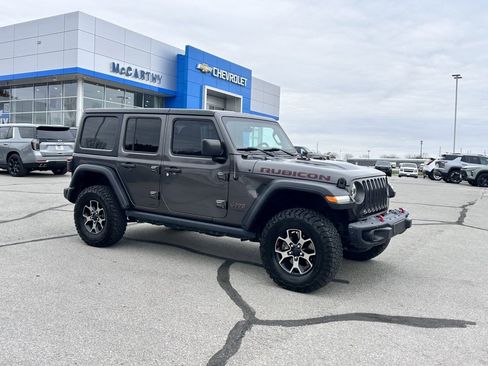 Used 2018 Jeep Wrangler Unlimited Rubicon w/ Dual Top Group image 47
