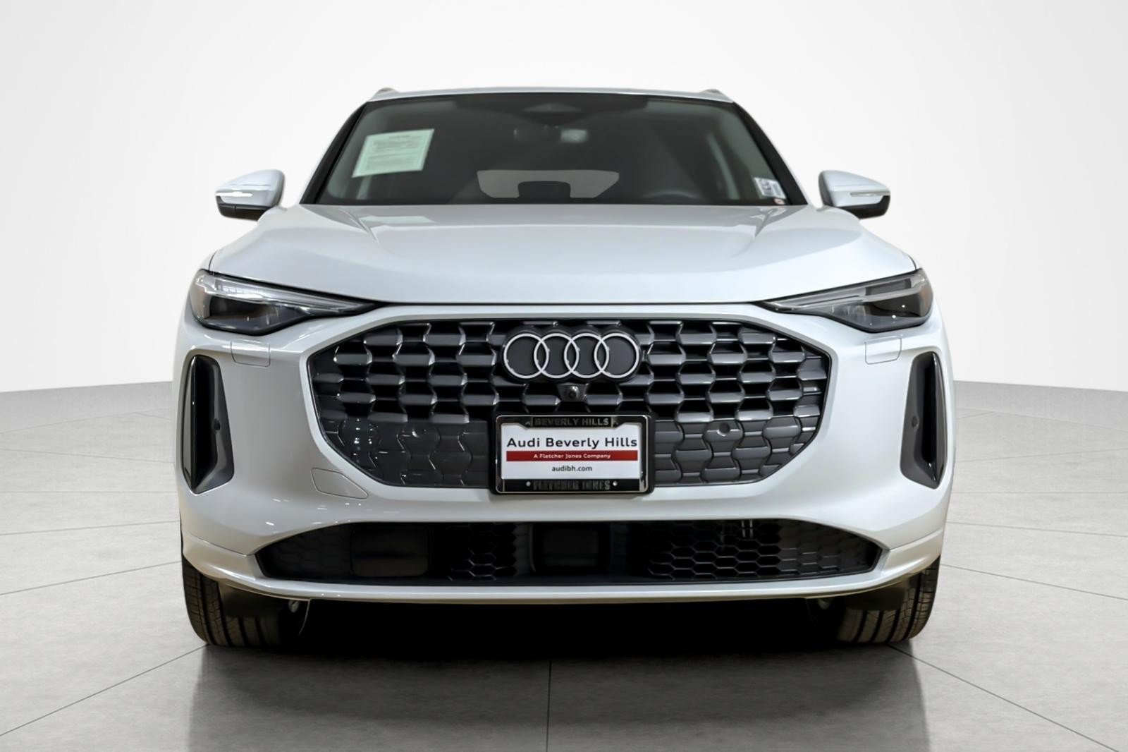 Used 2025 Audi Q5 Premium Plus w/ Premium Plus AWD/4WD image 8