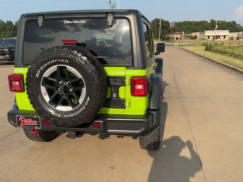 Used 2021 Jeep Wrangler Unlimited Rubicon w/ Safety Group AWD/4WD image 8