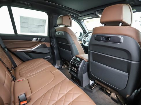 New 2026 BMW X5 xDrive40i w/ M Sport Package image 26