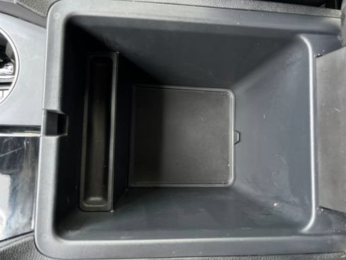Used 2025 Honda Pilot Touring image 26