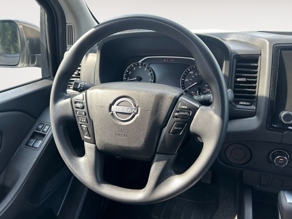 Used 2022 Nissan Frontier S RWD image 12