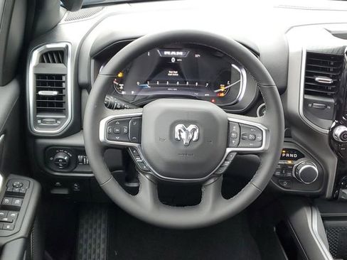 New 2026 RAM 1500 4x4 Crew Cab image 7