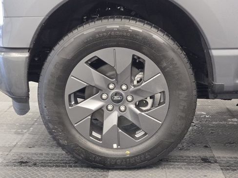 New 2025 Ford F150 Lightning Flash AWD/4WD image 11