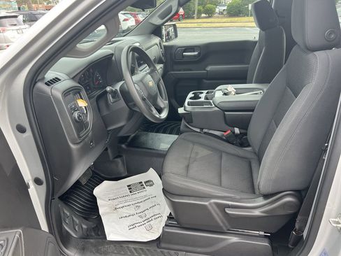Used 2022 Chevrolet Silverado 1500 W/T w/ WT Value Package image 16