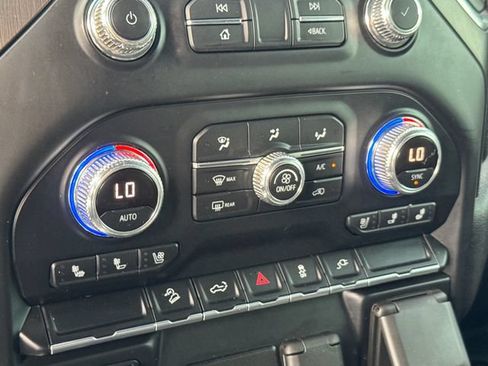 Used 2021 GMC Sierra 1500 AT4 AWD/4WD image 22